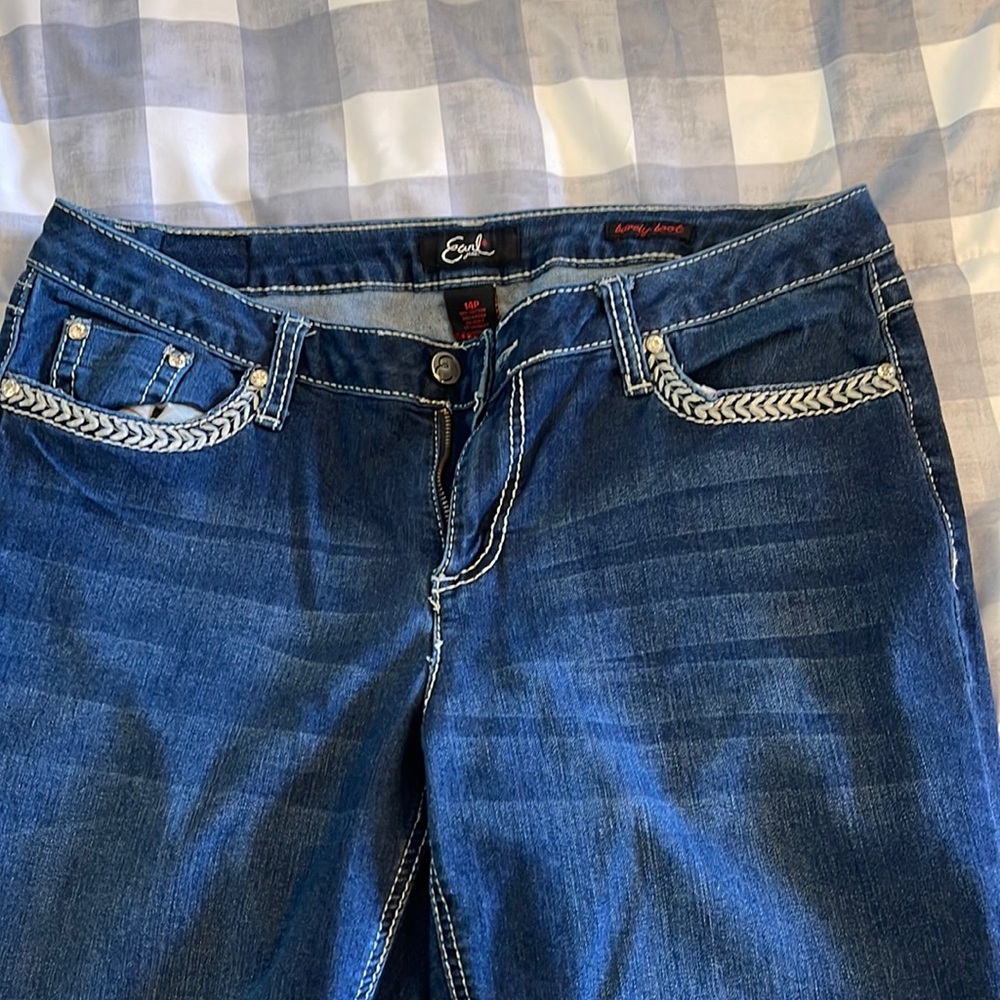 Earl boot cut jeans.